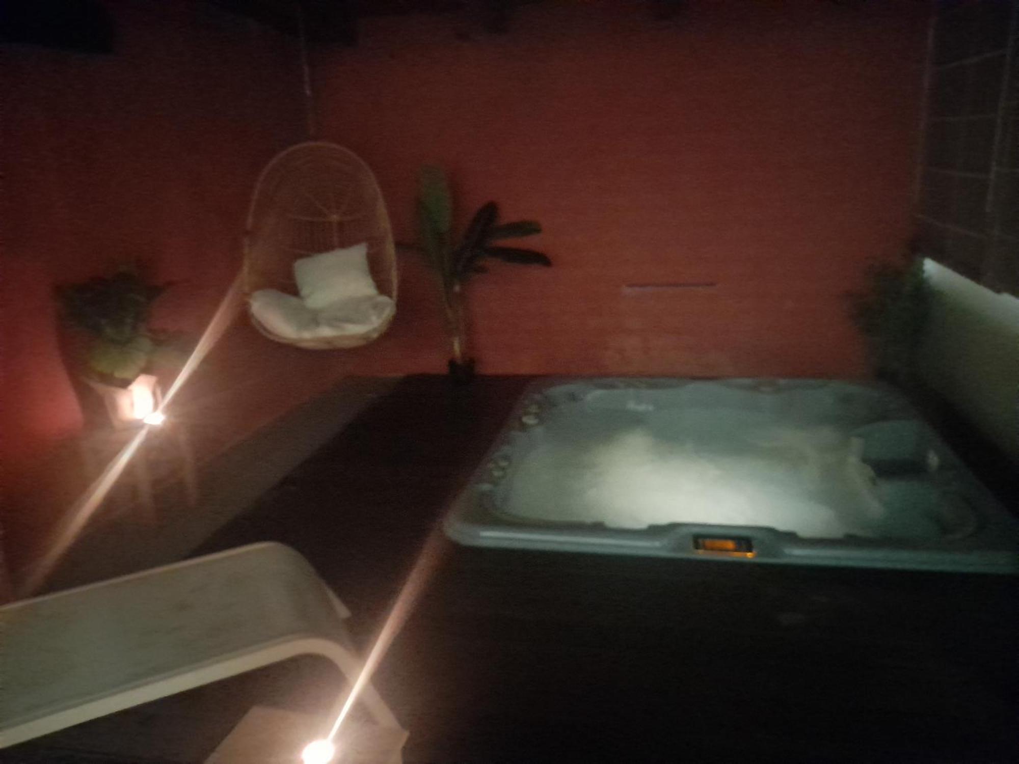 Hotel Camino De Las Estrellas Serranillos Екстериор снимка